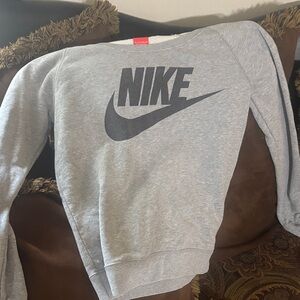 Nike Men's Heather Gray Crewneck Sweater